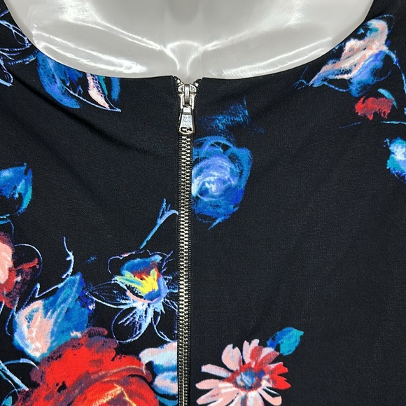 Betsy Johnson dress 12, Black Floral - Picture 3 of 10